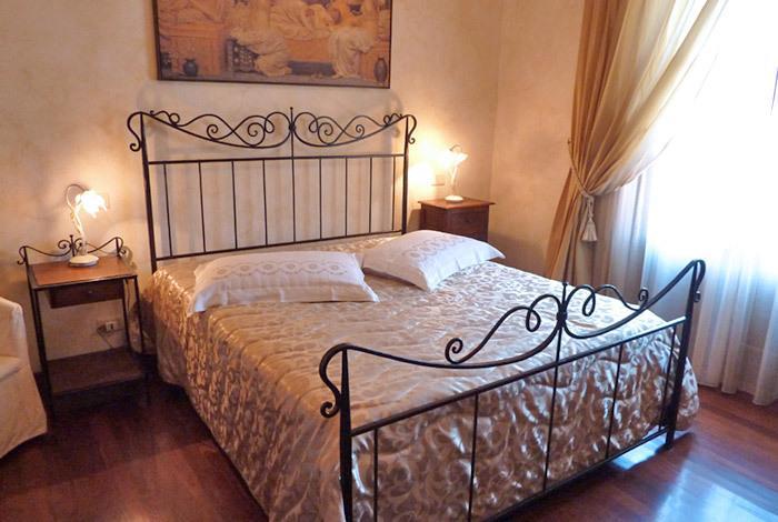 B&B Maesta' Di Cudino アレッツォ 部屋 写真